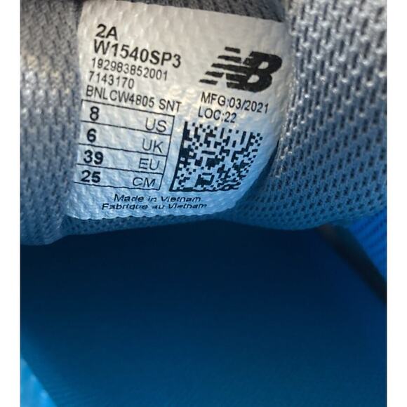 New Balance 1540v3 Shoes Womens 8 Silver Gray Polaris Blue Daily Rollbar Walking - Picture 9 of 9